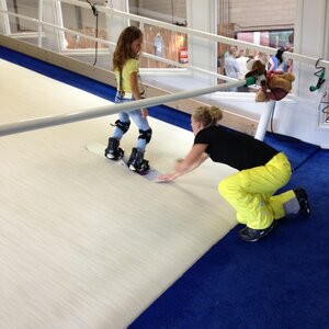 SkiRun Indoor Skischool image 1