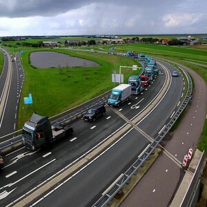 Van Veen Transport B.V. image 1