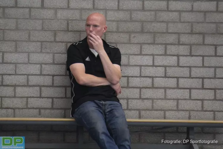 White Stones nipt onderuit in spannend duel