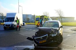 Ongeval met flinke schade op Hoeverweg