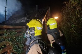 Grote brand op Park De Rekere verwoest twee bungalows