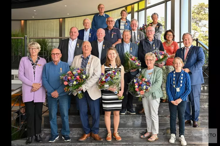 Het regende Koninklijke Onderscheidingen in de gemeente Bergen
