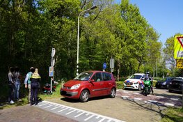 Onderzoek op Duinweg in Bergen na aanrijding