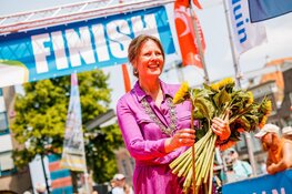 Tropische temperaturen en enthousiaste wandelaars laten vernieuwde Wandel4daagse Alkmaar stralen