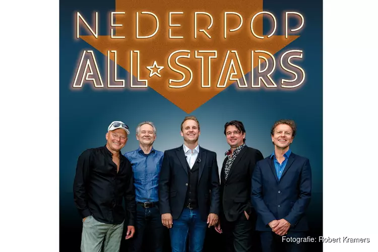 Nederpop All Stars met Henk Westbroek en Gerard Alderliefste tijdens Hargen Sail
