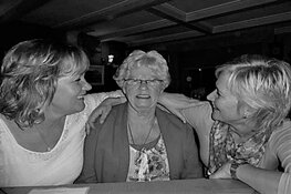 Fototentoonstelling Mijn moeder bij Bibliotheek Kennemerwaard