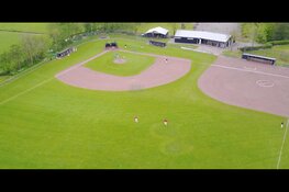 1e editie van het "The Bears Scholen Slagbal Toernooi