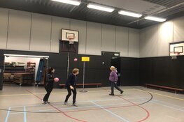 Beweegprogramma 'Bergen Ontmoet' in gymzaal Zakedijkje