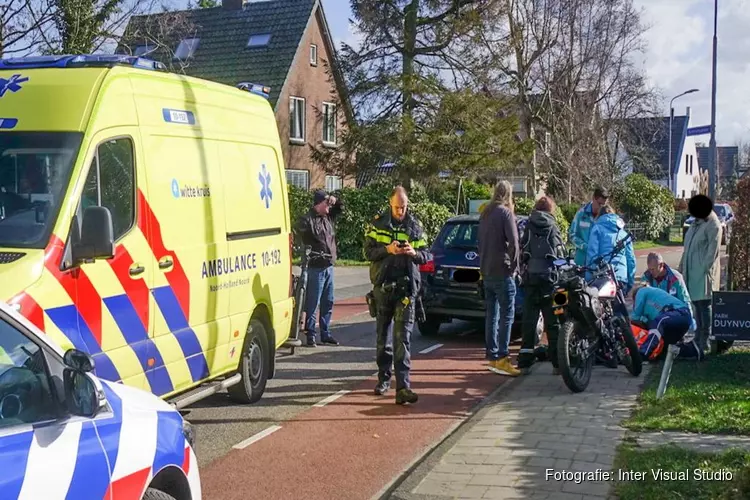 Bromfietsster gewond in Schoorl