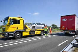Moeder en kindje nagekeken door ambulance bij ongeval