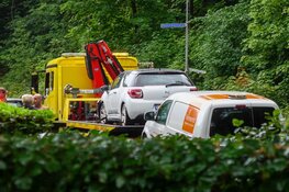 Flinke schade bij aanrijding in Schoorl