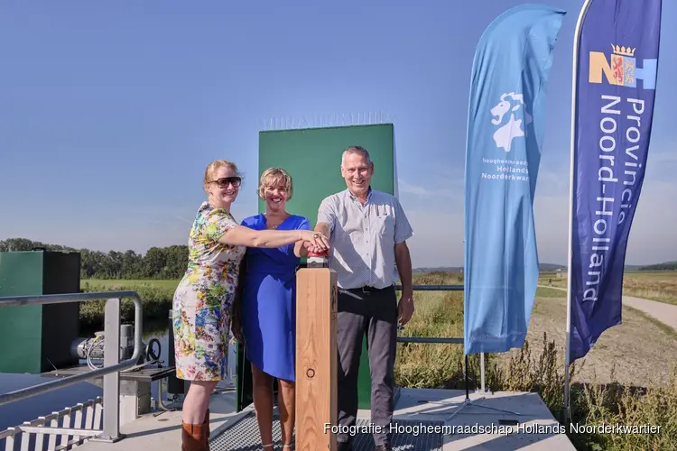 Opening Boezemberging in natuurgebied voormalig vliegveld Bergen