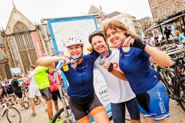 Van Amsterdam naar Rotterdam: Saxo Dam tot Dam FietsClassic zet 16e editie in beweging