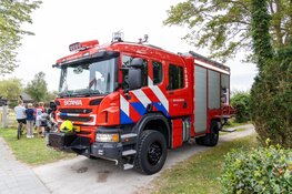 Brand in woning met rieten kap in Groet