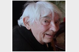 Aat Veldhoen ‘kijkt mee’ in Bergen aan Zee!