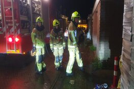 Korte brand in Egmond aan Zee: vrouw naar ziekenhuis