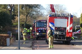 Woning onbewoonbaar door grote brand in Schoorl