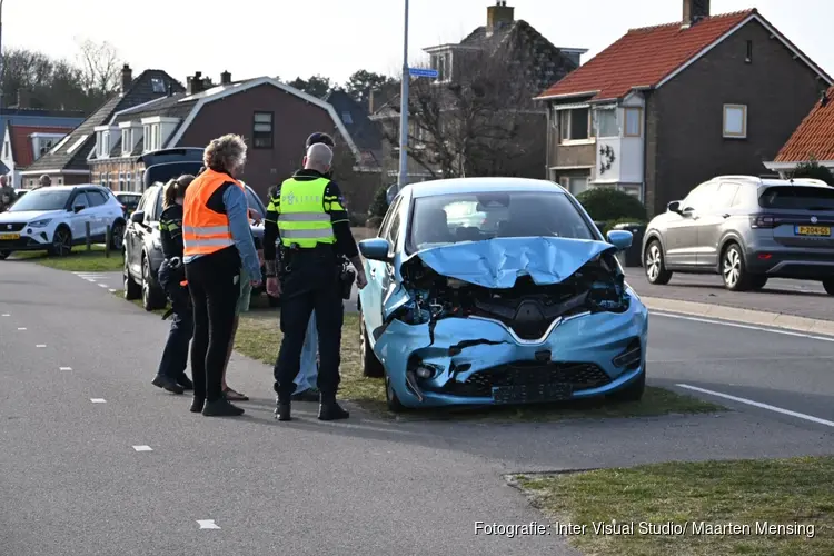 Veel schade bij ongeval in Egmond aan den Hoef