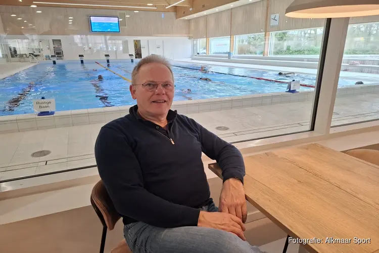 Ontspannen banenzwemmen in De Beeck: “Ik heb me nooit gerealiseerd dat dit zo lekker kan zijn.”