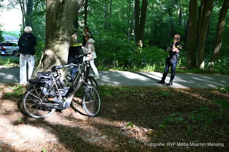 Twee fietsers gewond bij botsing in Bergen