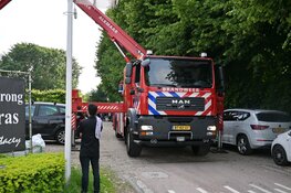 Brand op dak van restaurant in Groet