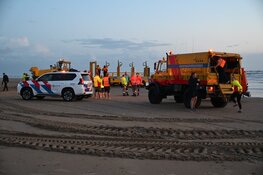 Grootse inzet bij zoektocht naar persoon te water in Egmond aan Zee