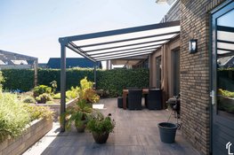 De voordelen van een zelfbouw overkapping in de tuin