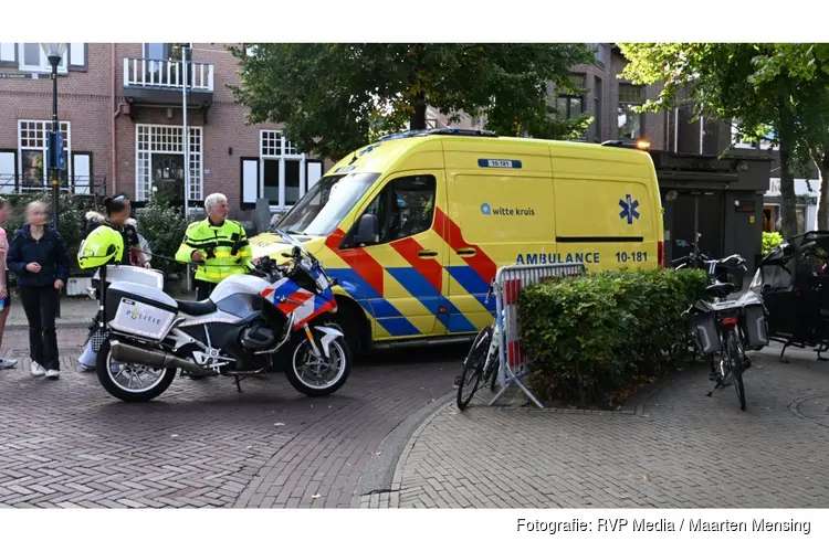 Twee fietsers komen met elkaar in botsing in Bergen