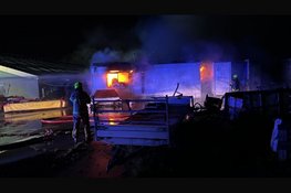 Grote brand in twee stacaravans in Bergen