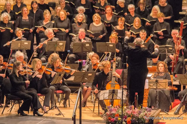 Koorvereniging Bergen zingt de Hohe Messe van Bach