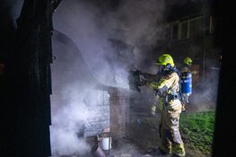 Aanbouw van woning volledig afgebrand in Bergen
