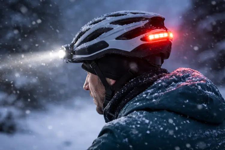 Fietshelm in de winter