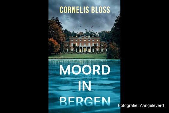 Cornelis Bloss signeert Moord in Bergen bij Boekhandel Thomas