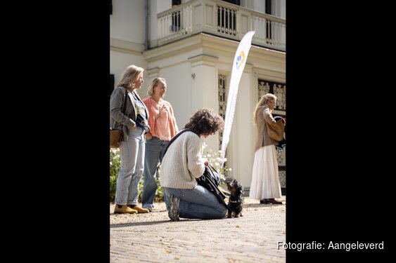 Gratis hondenkoekjes en appeltaart bij Het Hof bij start broedseizoen