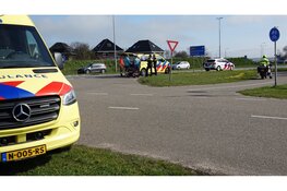 Fietser gewond na aanrijding met auto in Egmond aan den Hoef