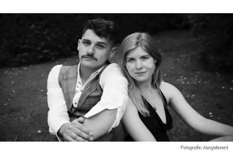 Denis en Lizzy op 10 mei 2026 van 16.00 uur tot 18.00 uur in Muziekcafé Soigné