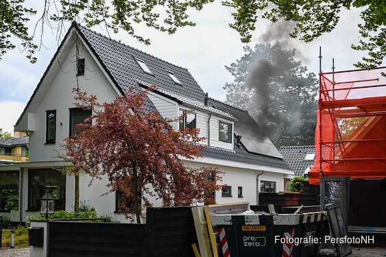 Woningbrand op Hertenlaan in Bergen snel onder controle