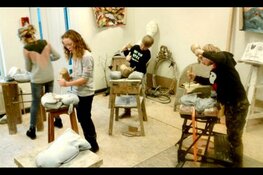 Beeldhouwen met beitels voor kinderen en volwassenen