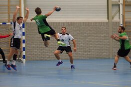 Vrone/Berdos speelt gelijk in doelpuntrijk duel