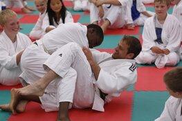 Leerlingen OBS Driemaster voor het derde jaar aan de slag met Schooljudo