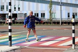 Henk Vos (72) slaagt in marathon-missie