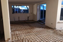 De gietvloer in combinatie met vloerverwarming