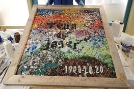 Kinderen als kunstenaars aan het werk