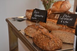 La vie locale brengt met overheerlijke producten een stukje Frankrijk naar hartje Bergen