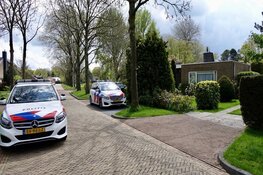 Politiehond op zoek naar dader(s) na inbraak Bergen