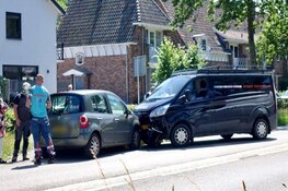 Botsing op rotonde in Bergen